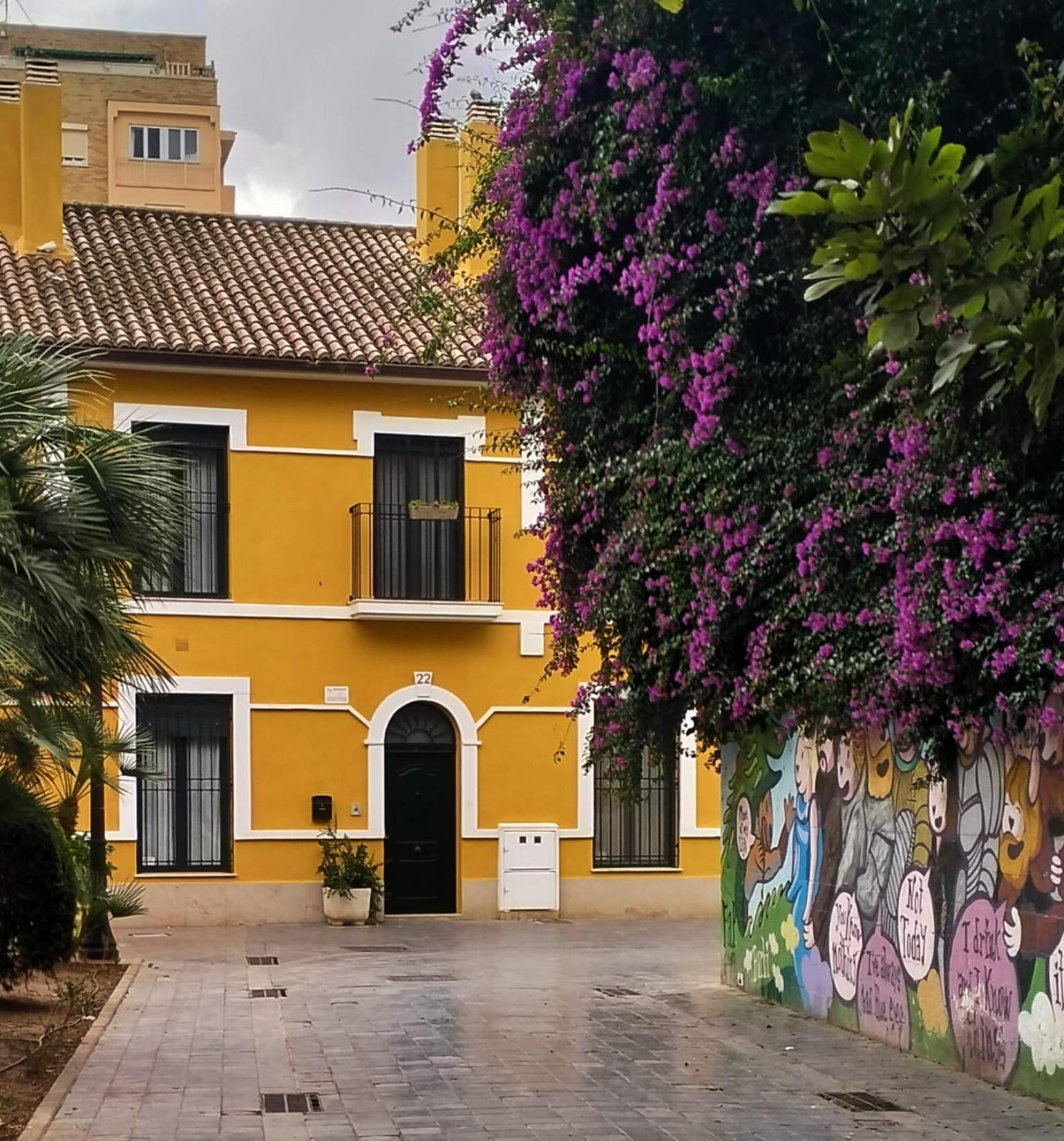 Yard Patraix By Concept Flats Hotel Valencia Ngoại thất bức ảnh